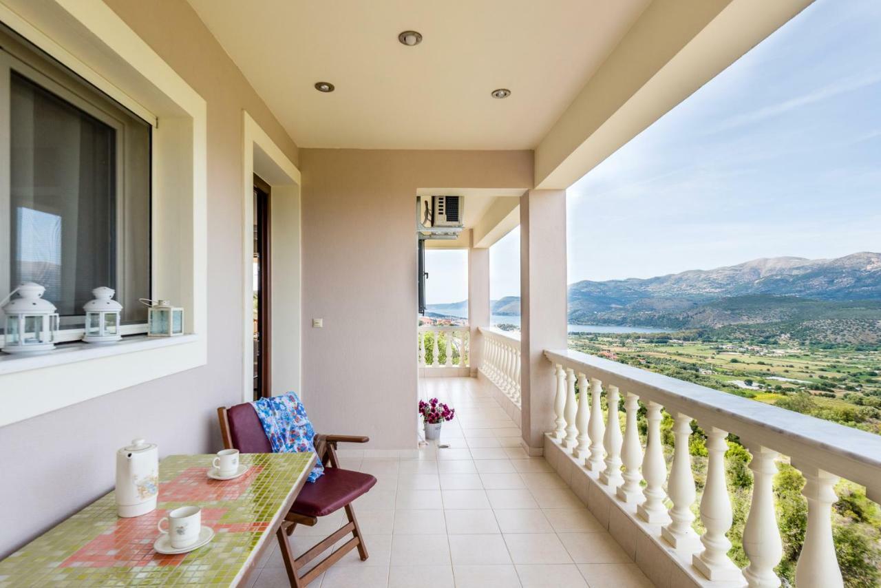 Adelinas' Apartment Argostoli  Exterior photo